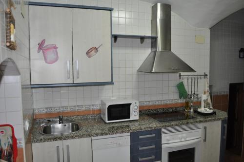 Apartamentos La Casa Pintada Cáceres Exterior foto